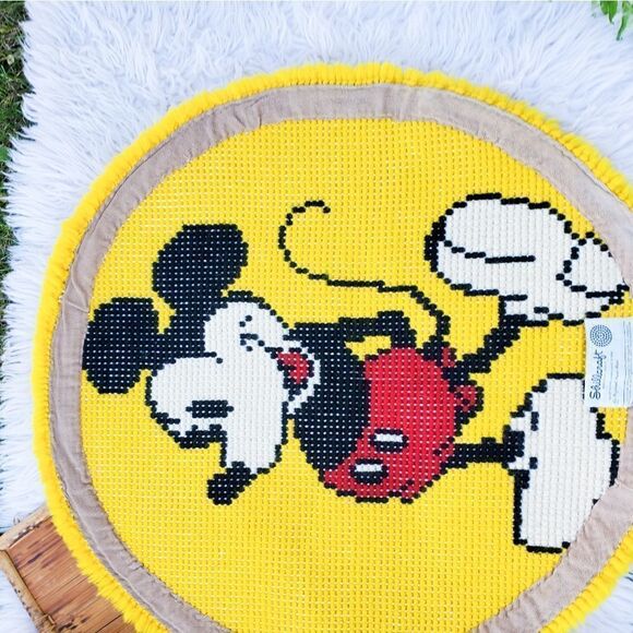 Vtg Shillcraft MICKEY MOUSE HEAD Latch Hook Rug - Picture 4 of 10